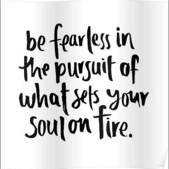 ๐ Welcome to my closet! ๐๐๐ - Picture 6 of 8